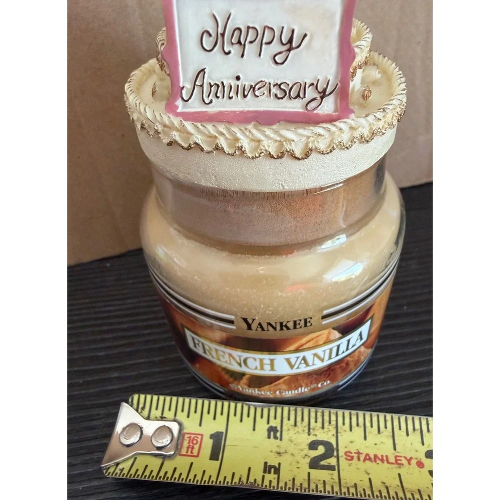 Vintage Yankee Candle French Vanilla Happy Anniversary Cake Topper Jar Candle